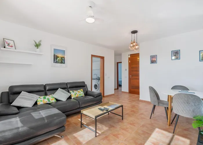 Casa Lunnett Villa *